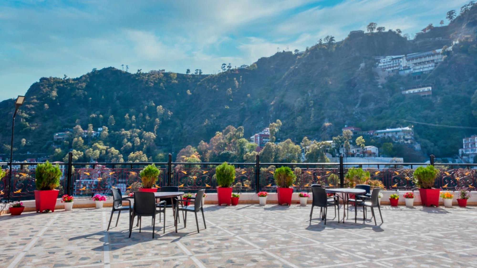 Basera Hotel Mussoorie Exterior photo